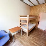 Uku Hostel *