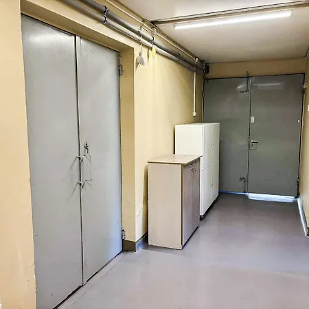 Uku Hostel