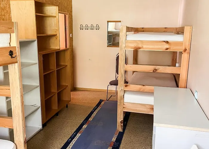 Hostel Uku Ταλίν